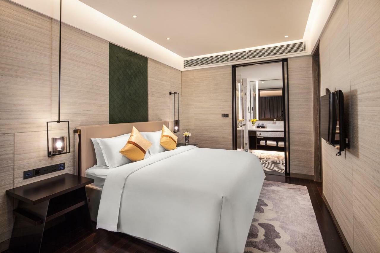 Hotel Radisson Ningbo Beilun Exterior foto