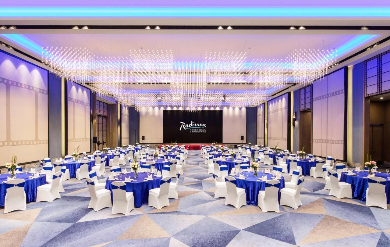 Hotel Radisson Ningbo Beilun Exterior foto
